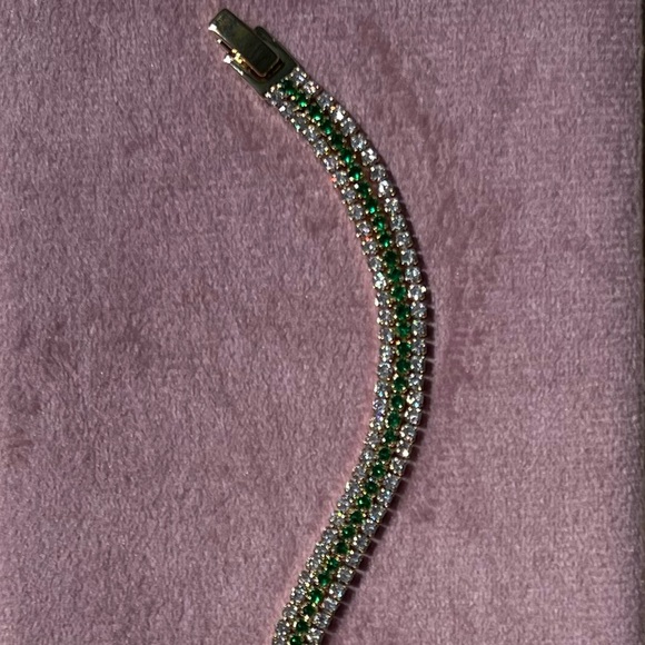 STELLA 💎 - Picture 1 of 7